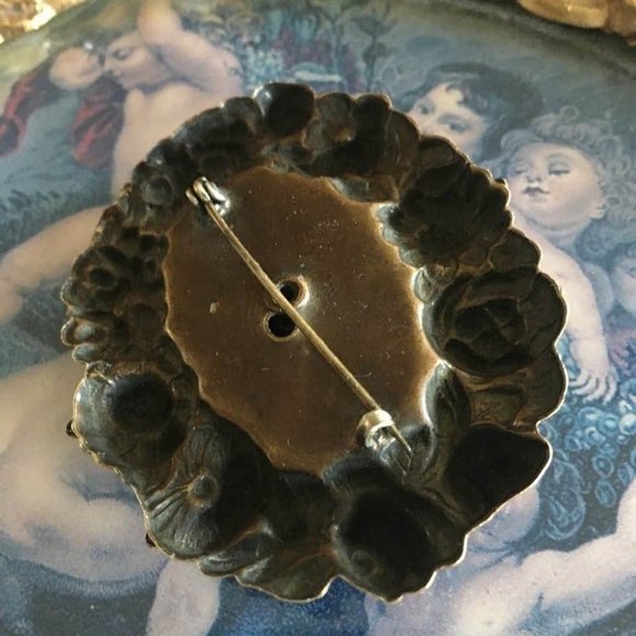 HTF Antique Art Nouveau Red Vauxhall Glass Bohemian Czech Repousse Brass Brooch - Picture 8 of 12